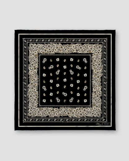 Printed in UK Silk Twill Scarf (ffleurs noires)